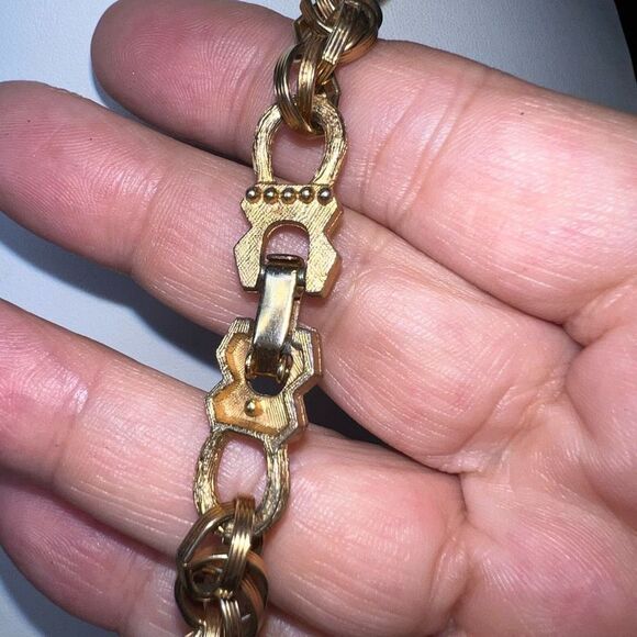 Vintage MCM Heavy Gold Tone Chain - Picture 7 of 10